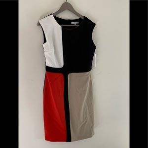 New Sandra Darren Color-block Dress